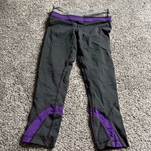Lululemon Women’s Run: Inspire Crop II Size 4